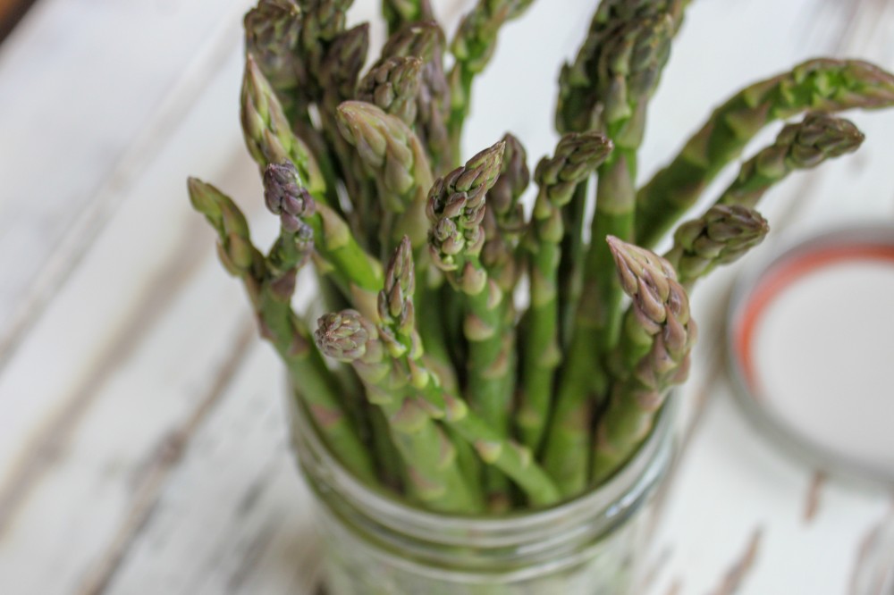Fresh-Asparagus-1000x666.jpg